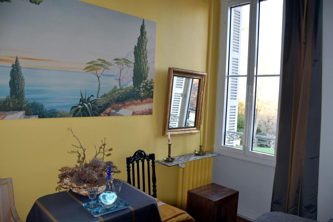Les Hirondelles Bed and Breakfast Fleac Buitenkant foto