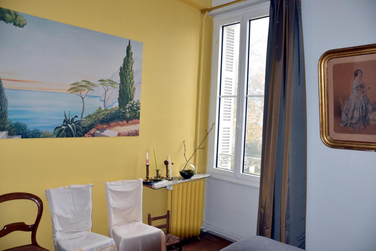 Les Hirondelles Bed and Breakfast Fleac Buitenkant foto